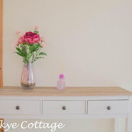 Cosy Skye Cottage Kingsburgh Exterior photo